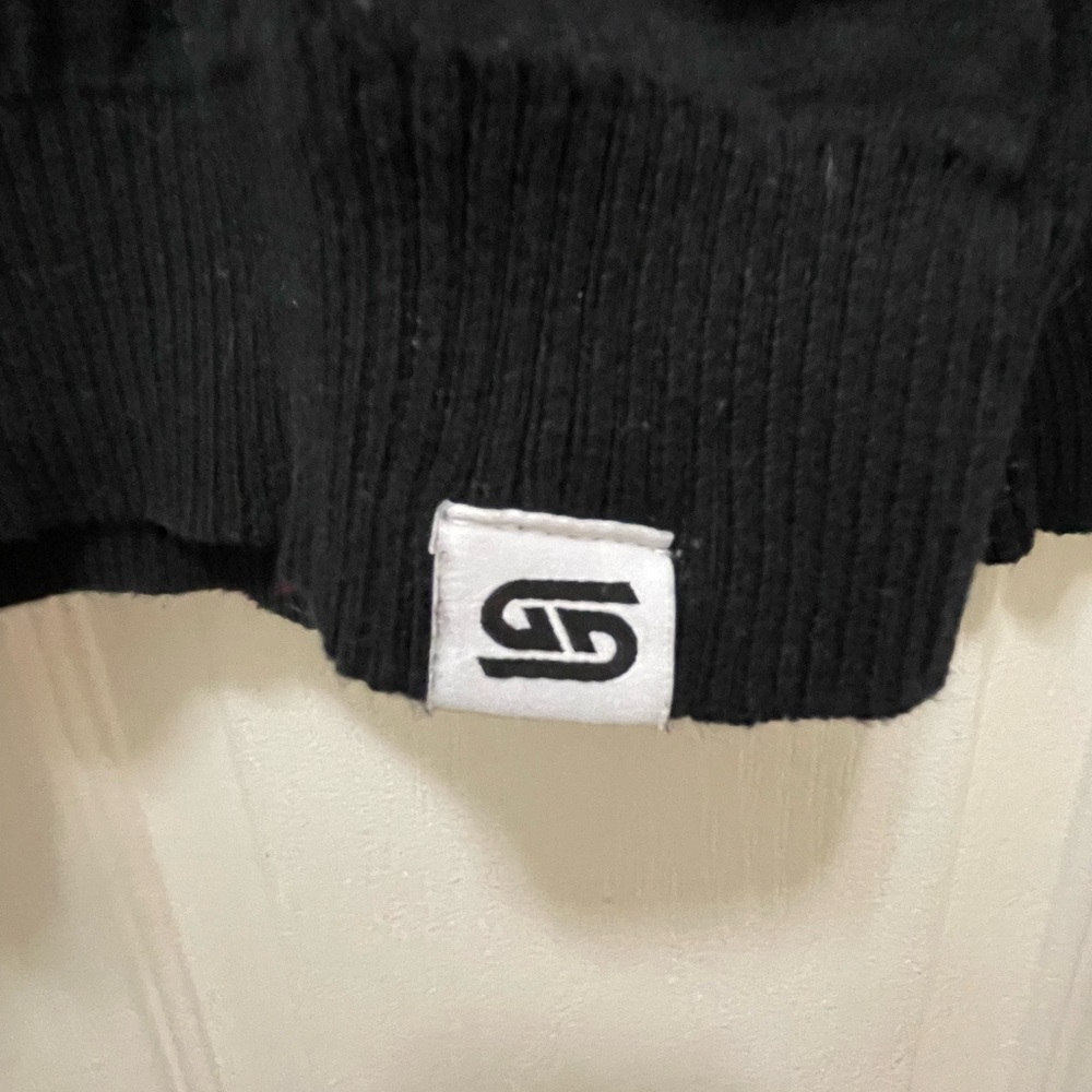GamerSupps Waifu Cups sweater - Picture 3 of 4